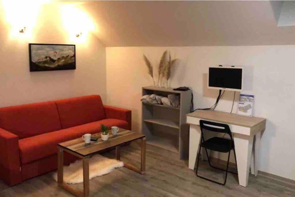 Au Bout Du Bois Piscine Sauna Hammam Accessible En Saison Et Le Logement Accessible Toute L Annee Les Déserts Zewnętrze zdjęcie